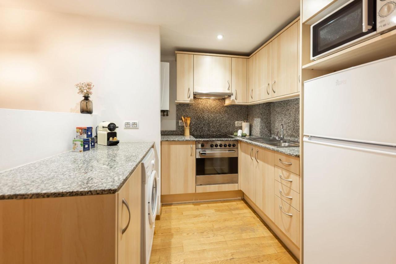 Appartement Bravissimo Sant Marti à Gérone Extérieur photo